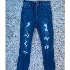 Hollister High Rise Super Skinny Jeans